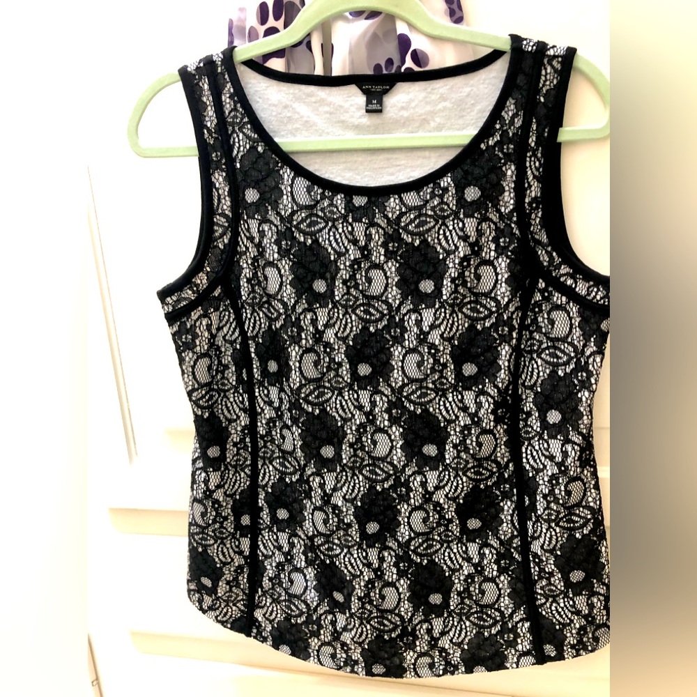 Ann Taylor Tank like new! Dressy! Nice! Black lacy overlay. Day or evening wear